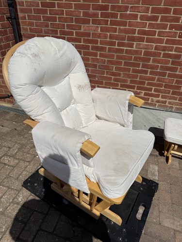 Nursery rocking chair with - rocking,